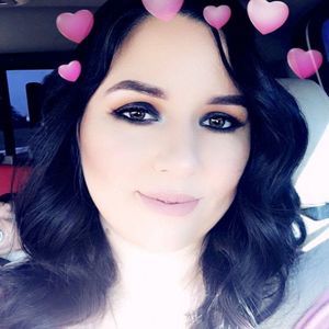 Meet your Posher, Beatriz